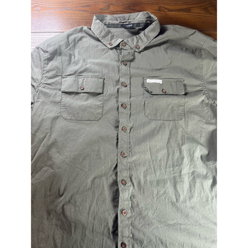 Grunt Style Shirt Mens XXL USA Flag Patch Utility Button Down Army Green